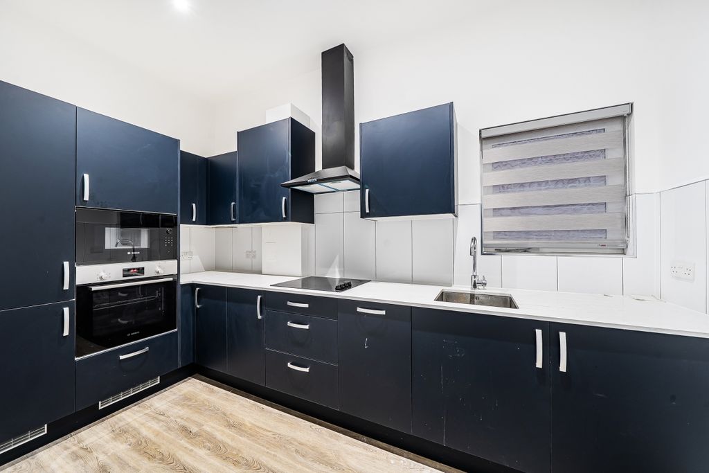 Property photo 1 of 7 1484612-3-6A5899E...