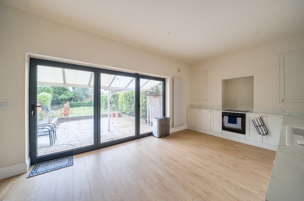 Property photo 3 of 25 1400500-20-6968dc5941Ed1