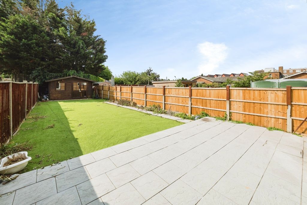 Property photo 2 of 20 Pbox-Img.Jpg