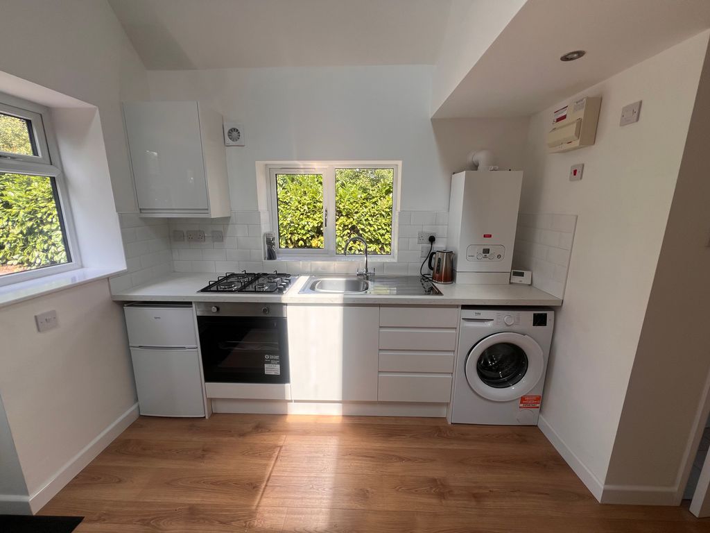 Property photo 3 of 7 Img_5128