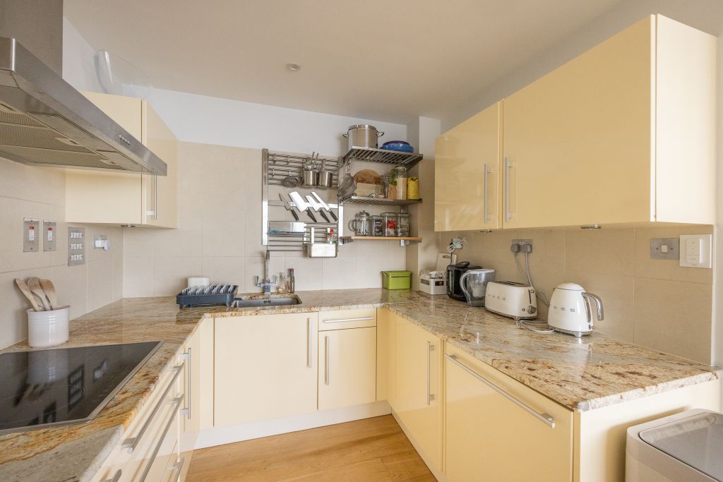 Additional image 11 of 2 bed flat for saleElizabeth Avenue, St. Peter Port, Guernsey GY1