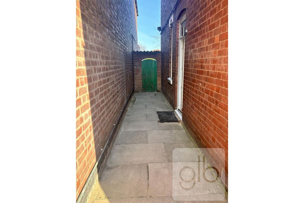 Property photo 2 of 18 3.Jpg