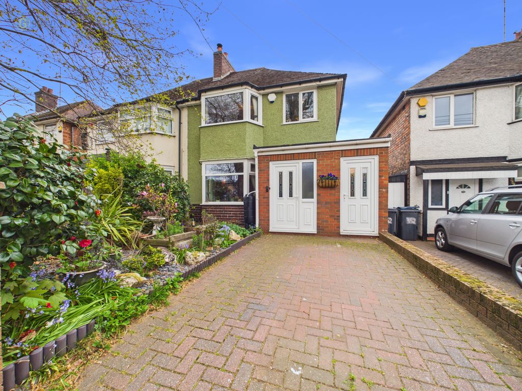 Property photo 1 of 30 Cam01698G0Pr0200Still033