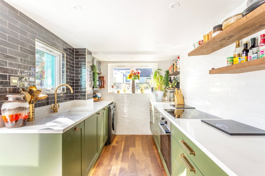 Property photo 3 of 24 Picture No. 19