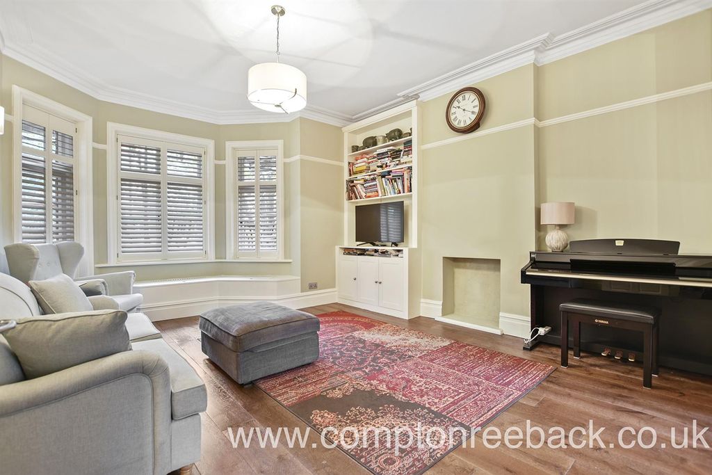 Property photo 2 of 10 Reception Room