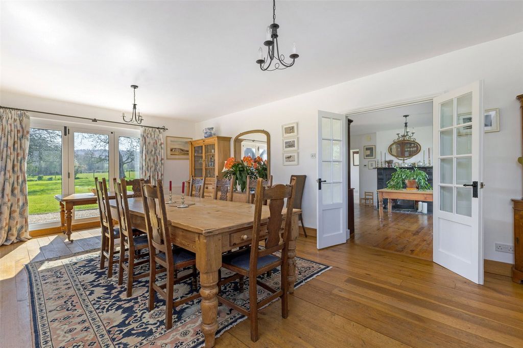 Property photo 2 of 18 Dining Room