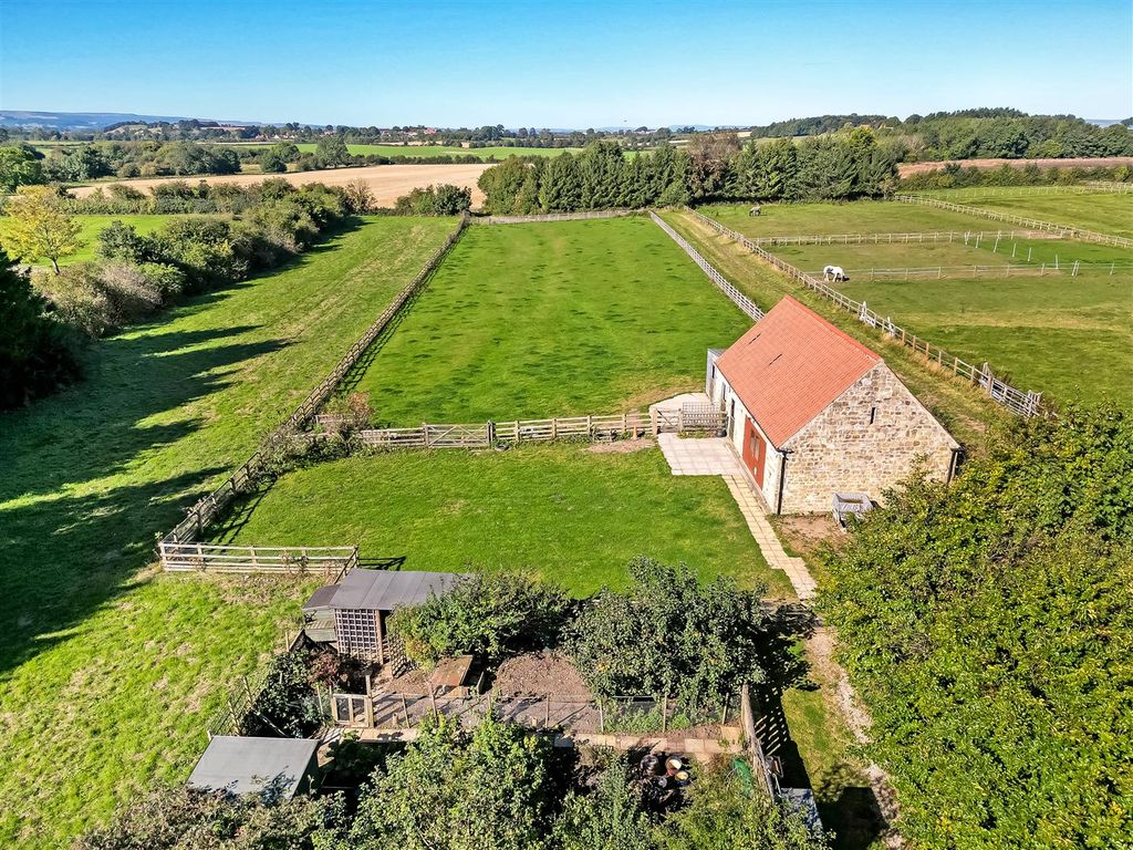 Property photo 2 of 35 Dji_0942.Jpg