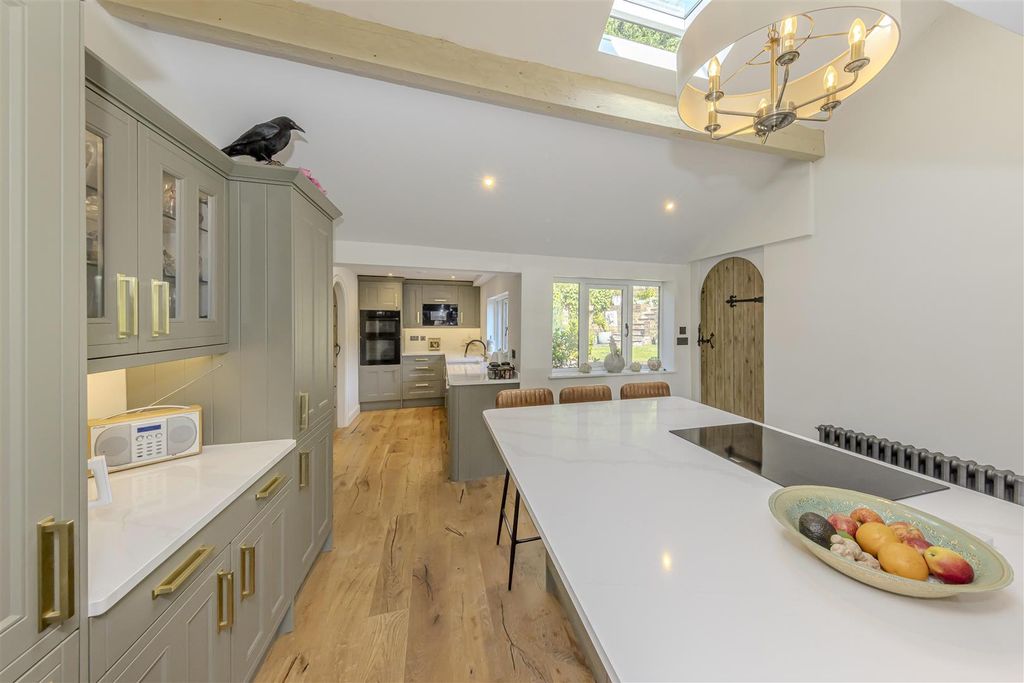 Property photo 3 of 74 Kitchen