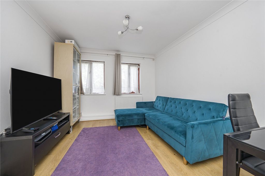 Property photo 3 of 10 Picture No. 04