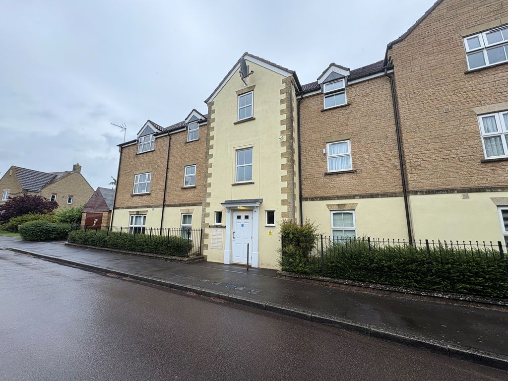 Property photo 1 of 12 2