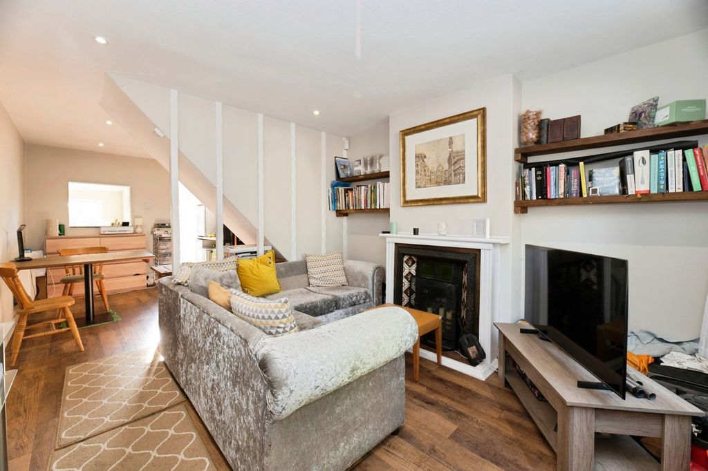 Property photo 2 of 18 Pbox-Img.Jpg