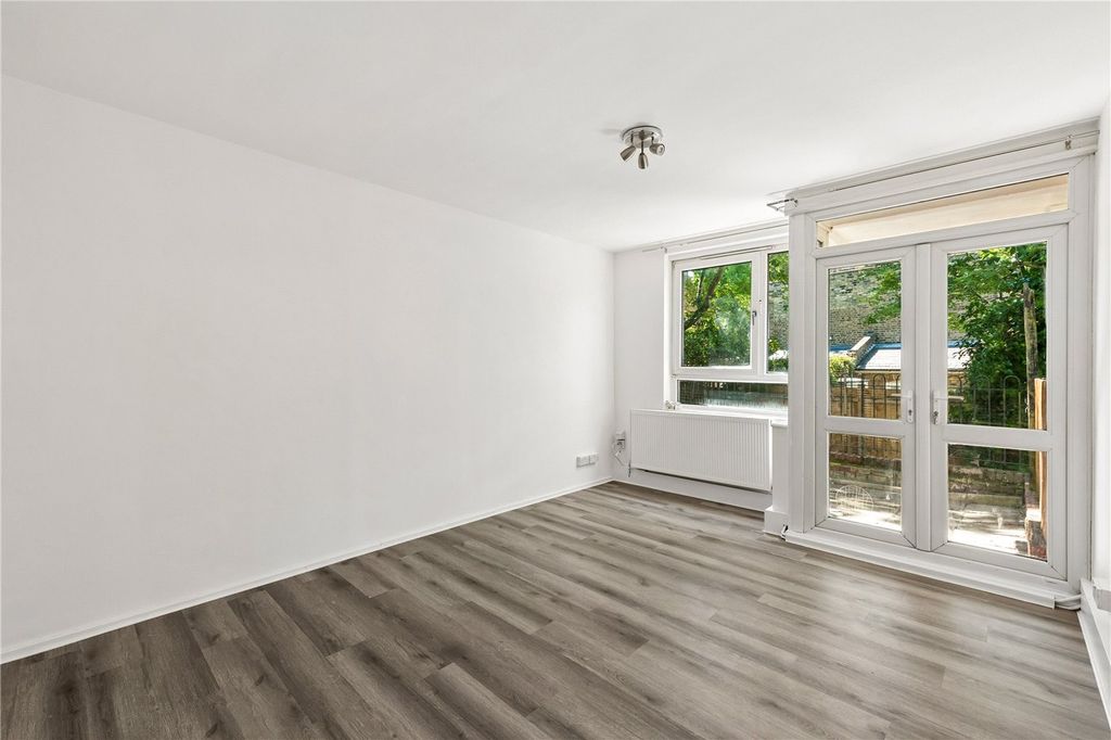 Property photo 1 of 12 Picture No. 06