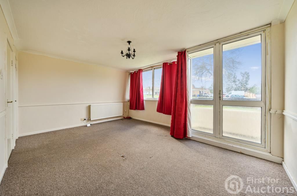 Property photo 2 of 13 Internal View