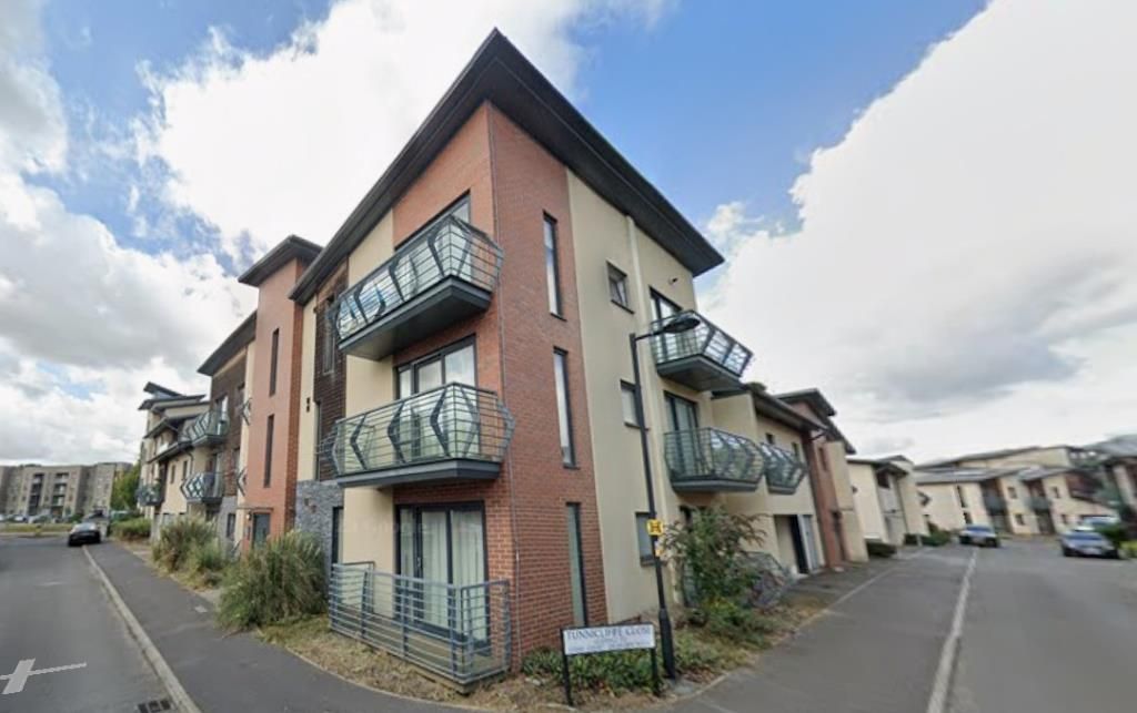 Property photo 1 of 1 Front