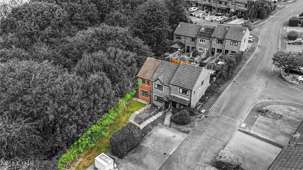 Property photo 1 of 23 Picture No. 22