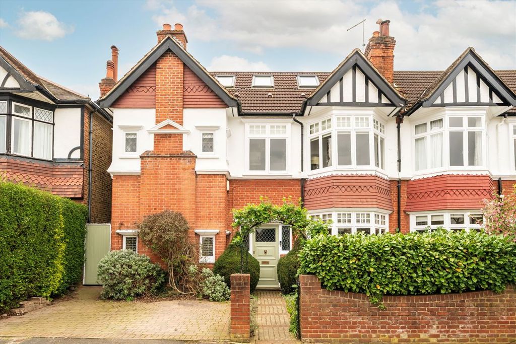 Property photo 1 of 16