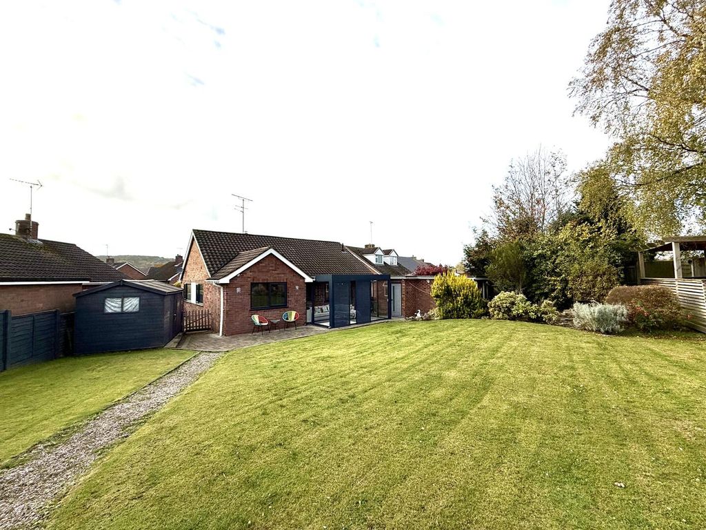 Property photo 3 of 52 Rear Garden