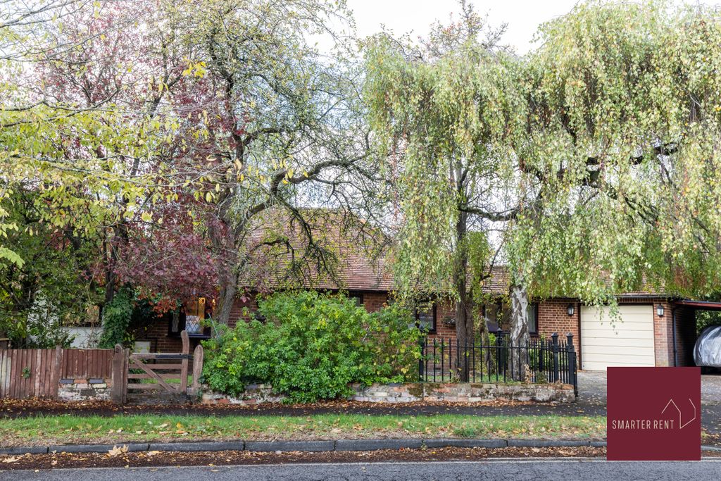 Property photo 2 of 25