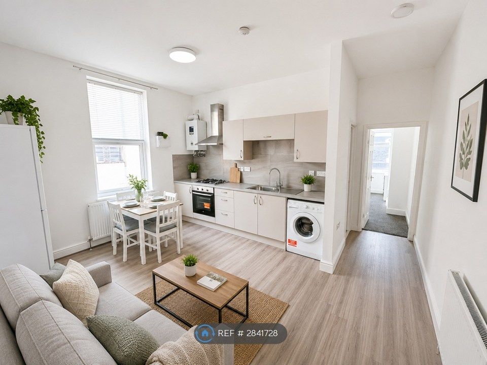 Property photo 1 of 3