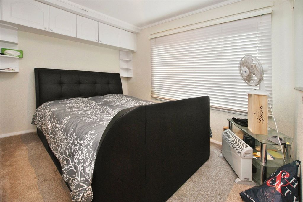 Property photo 3 of 7 Picture No. 01