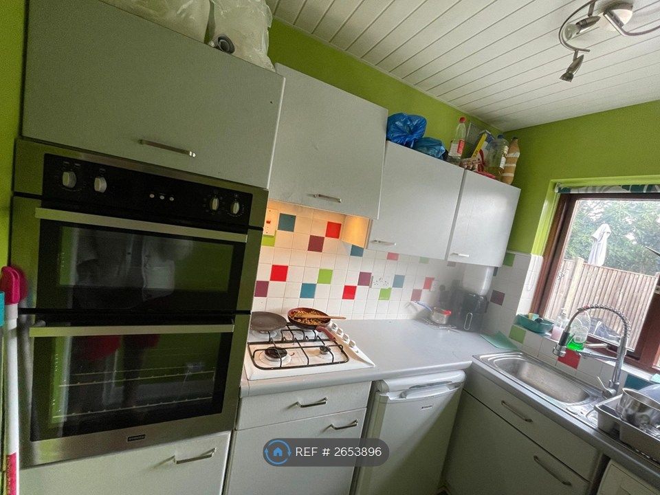 Property photo 3 of 15