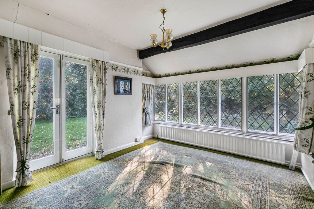 Property photo 3 of 17 Reception