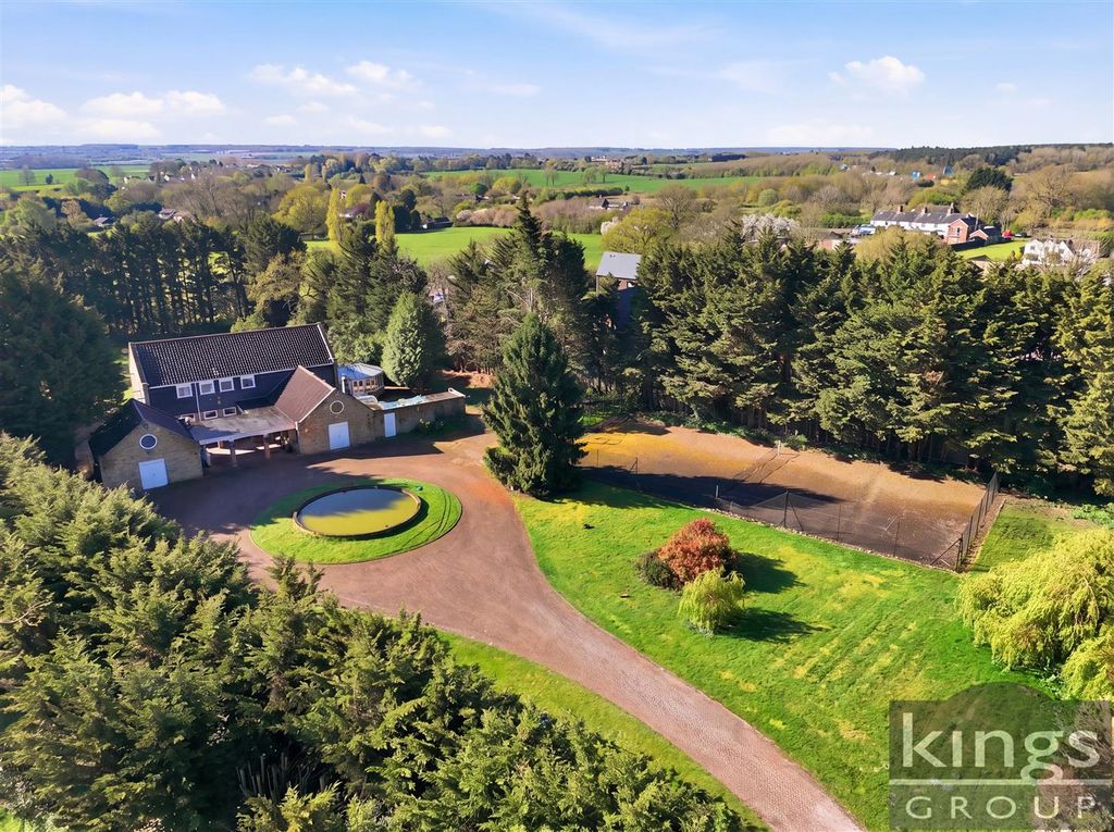 Property photo 1 of 47 4_003_Dji_20260414093253_0558_d_Reedit_751E3Aee.Jp