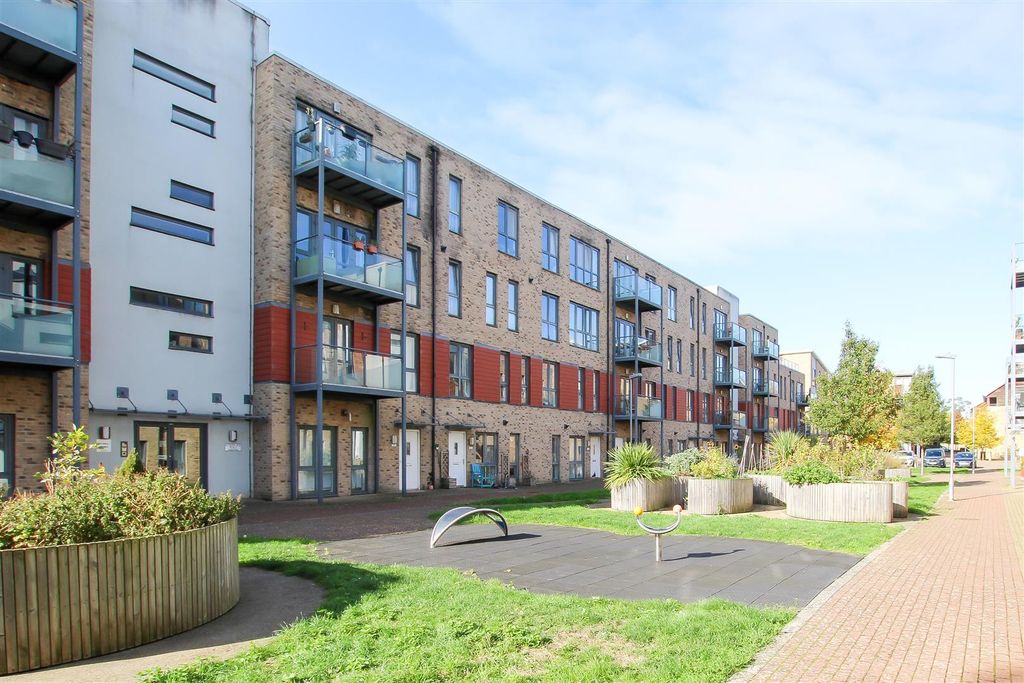 Property photo 1 of 12 Img_1265.Jpg