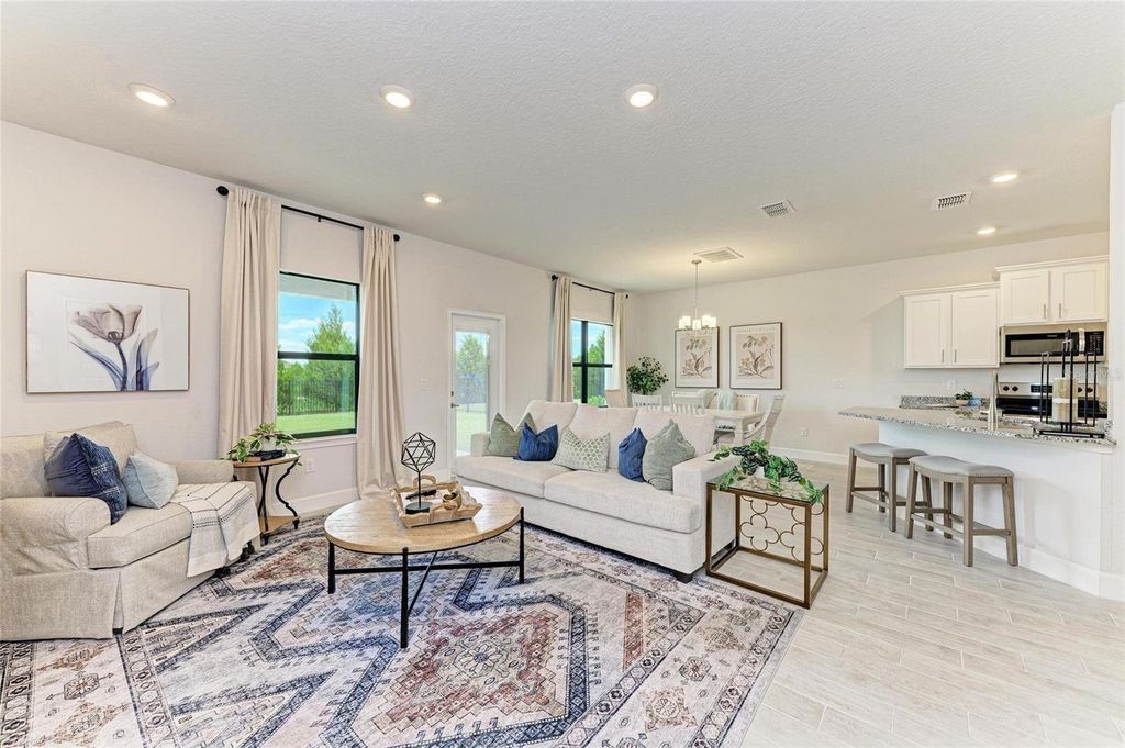 Property photo 3 of 19 <Alttext/>