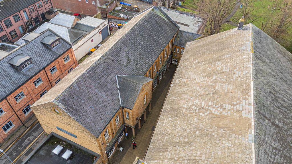 Property photo 2 of 7 Photo 5