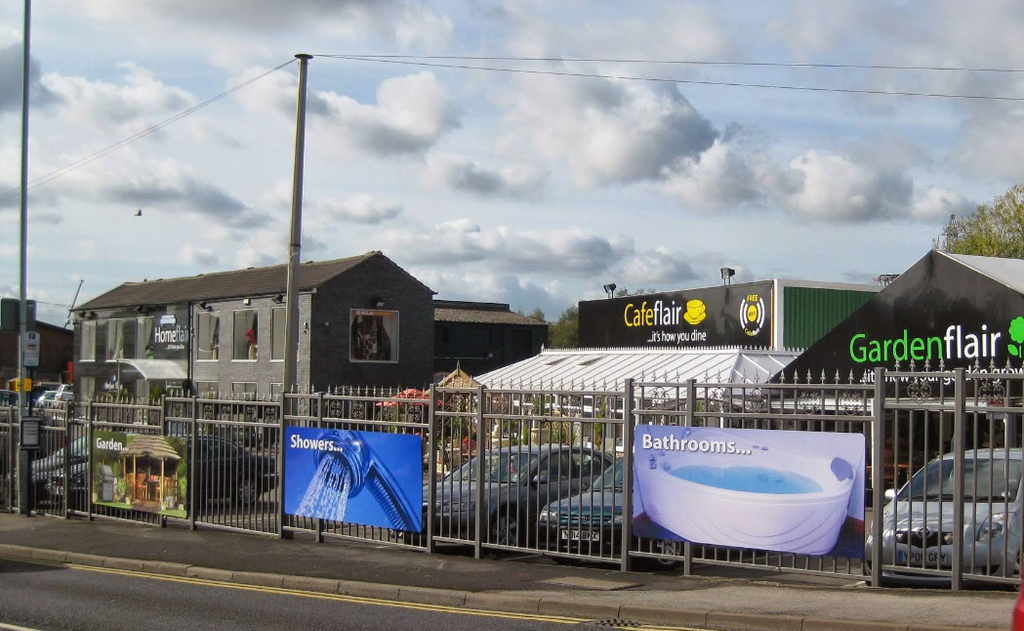 Property photo 2 of 9