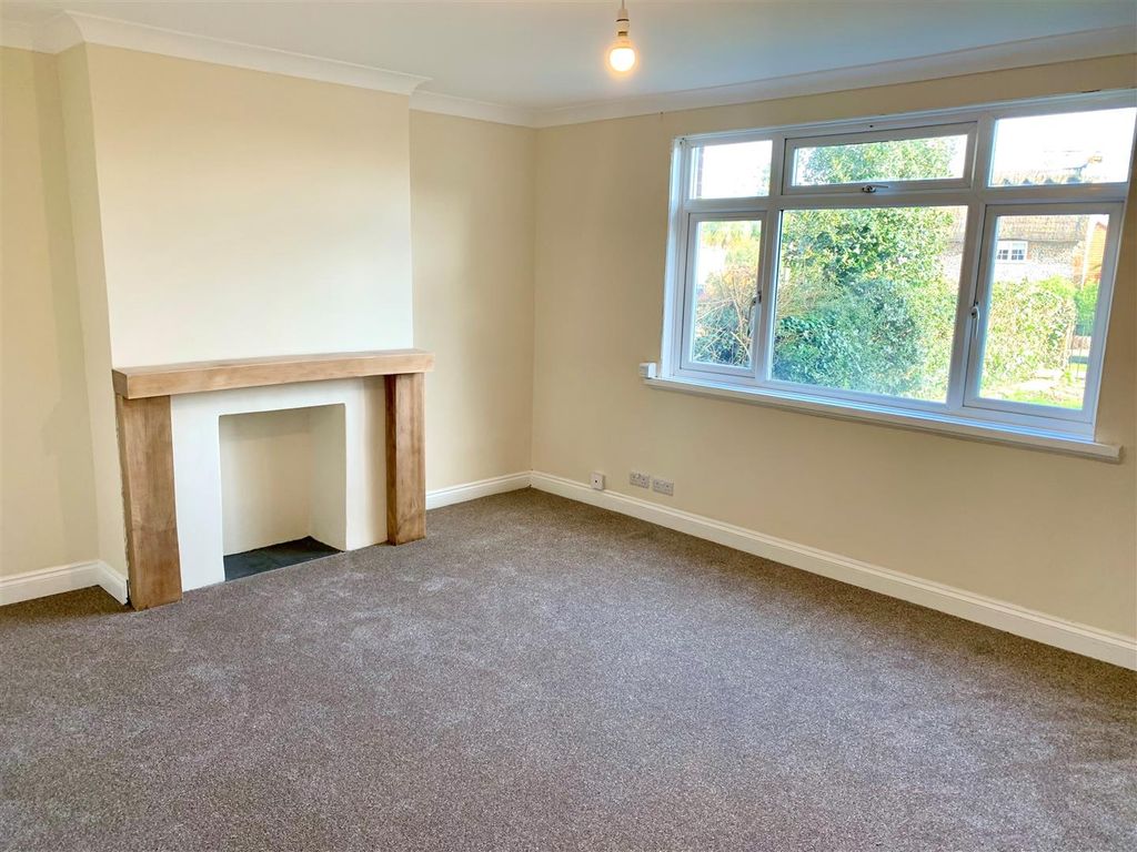 Property photo 2 of 16 7.Jpg