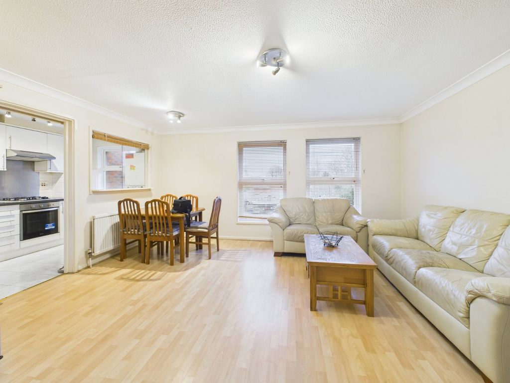 Property photo 1 of 10 Picture No. 16