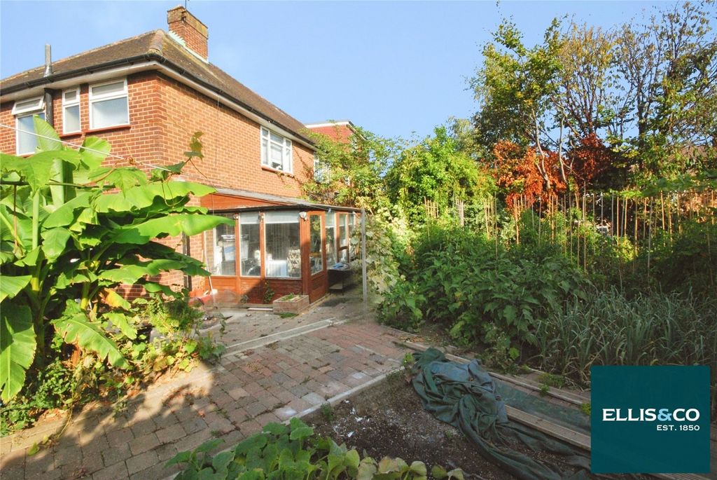 Property photo 3 of 14 Picture No. 13