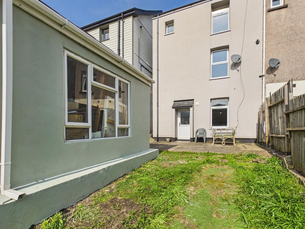 Property photo 2 of 17 Rear Garden