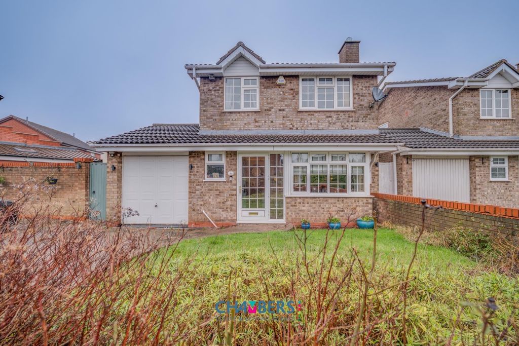 Property photo 1 of 38 Approach