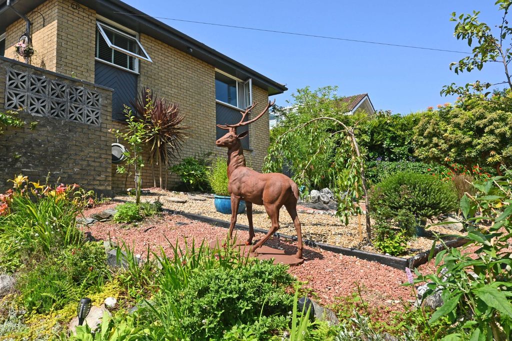 Property photo 3 of 43 5328943