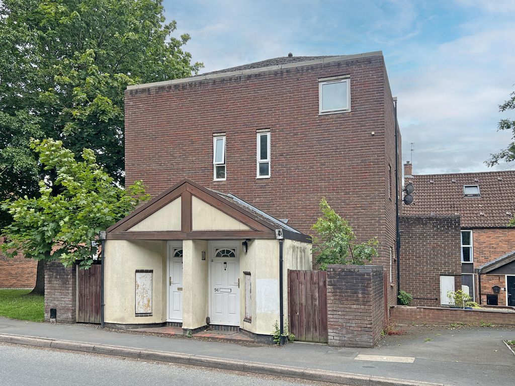 Property photo 1 of 7 Front (Exterior)