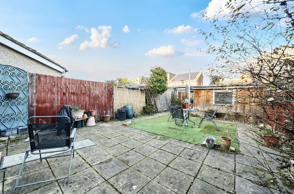 Property photo 3 of 14 Picture No. 09