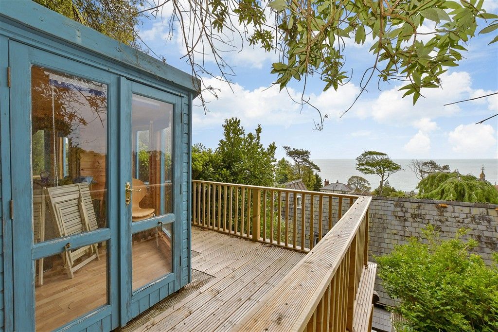 Property photo 2 of 9 Balcony / Terrace
