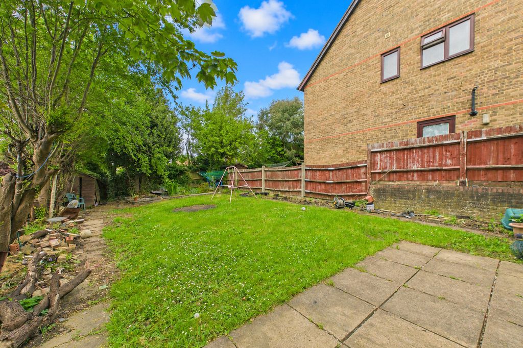 Property photo 3 of 16