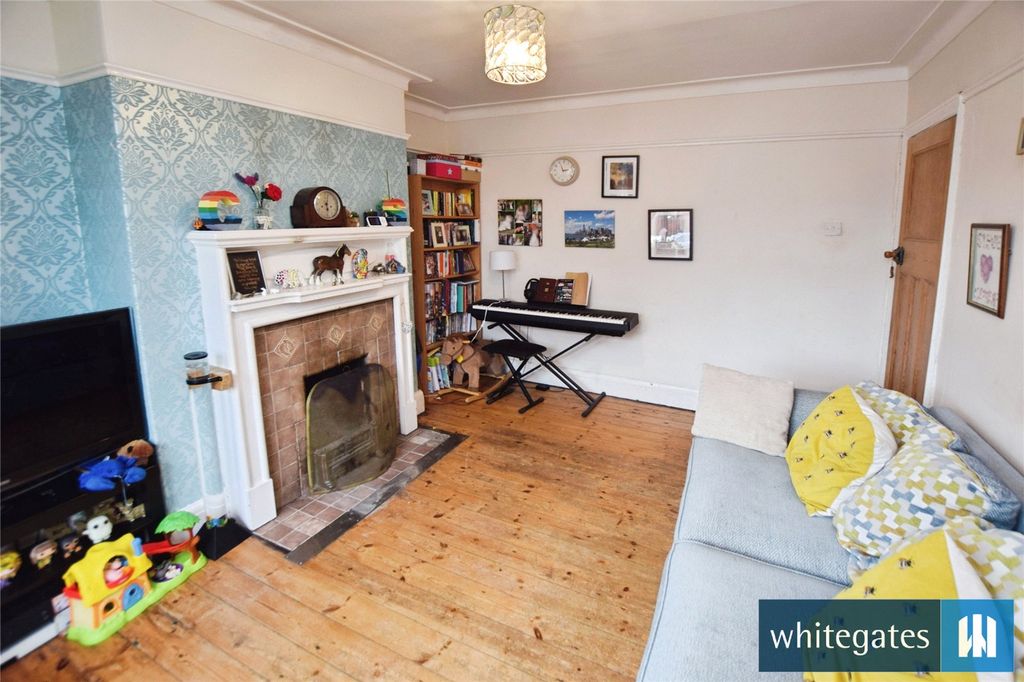 Property photo 3 of 14 Picture No. 14