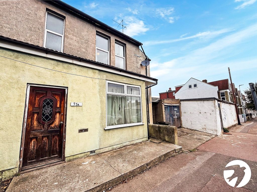 Property photo 1 of 10 Picture No. 11
