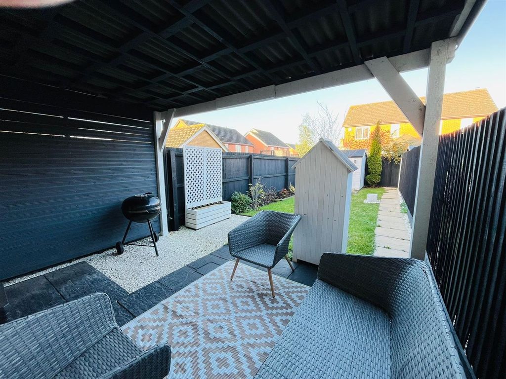 Property photo 2 of 16