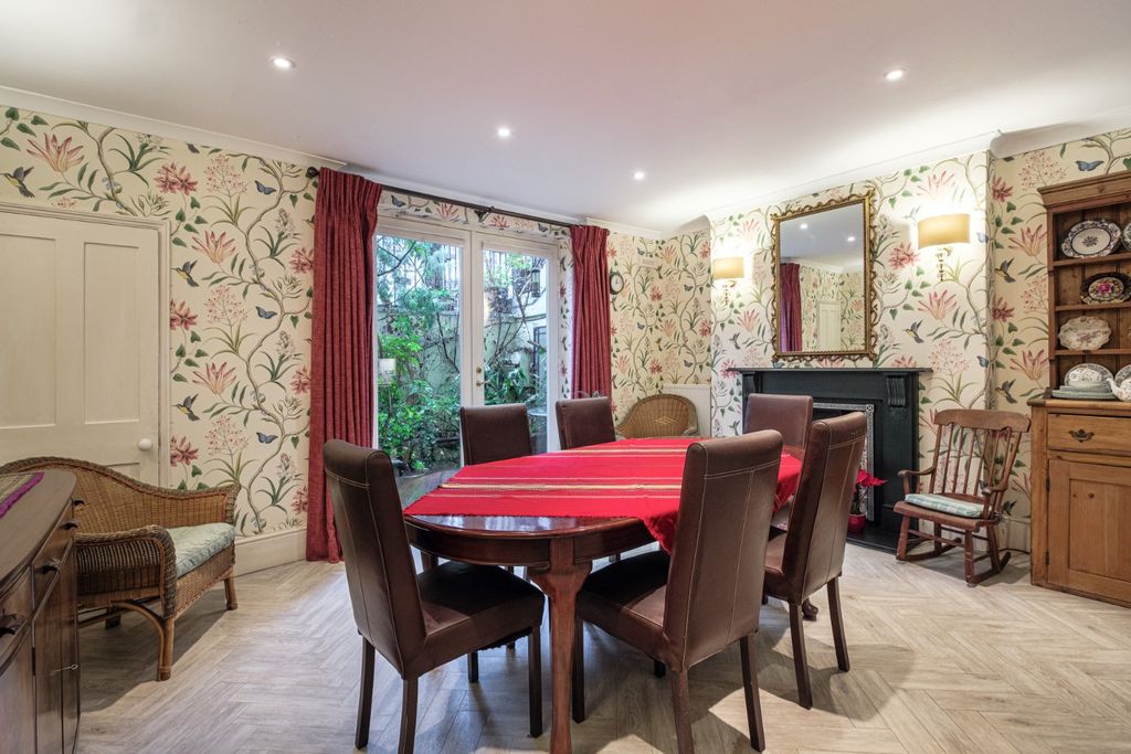 Additional image 14 of 5 bed terraced house for saleEllington Street, Islington N7