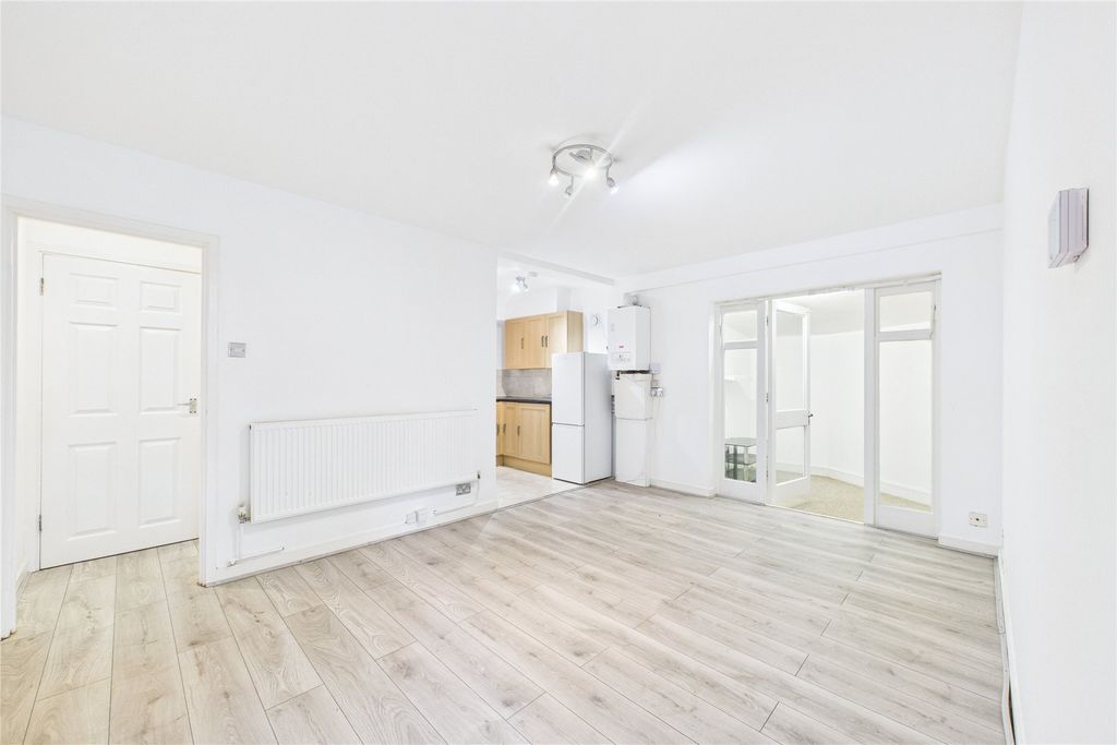 Property photo 1 of 6 Picture No. 10