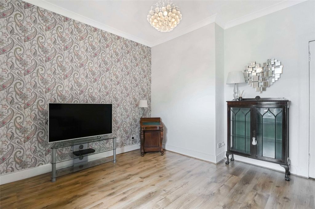 Additional image 7 of 1 bed flat for saleShaftesbury Street, Alloa, Clackmannanshire FK10