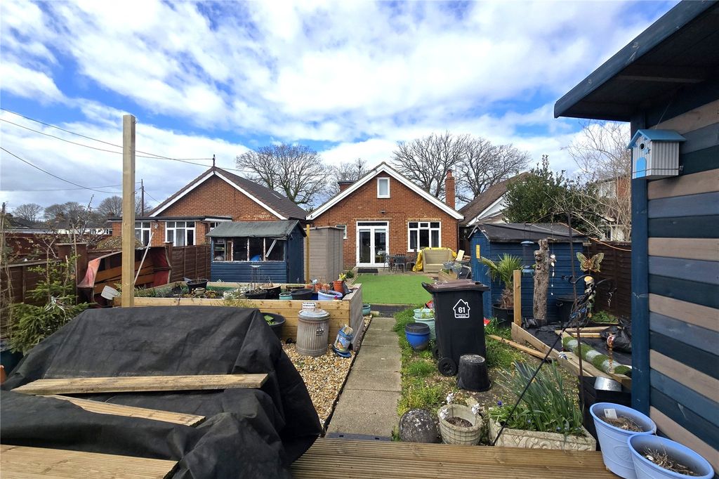 Property photo 3 of 18 Picture No. 04