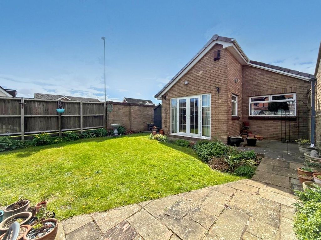 Property photo 3 of 19