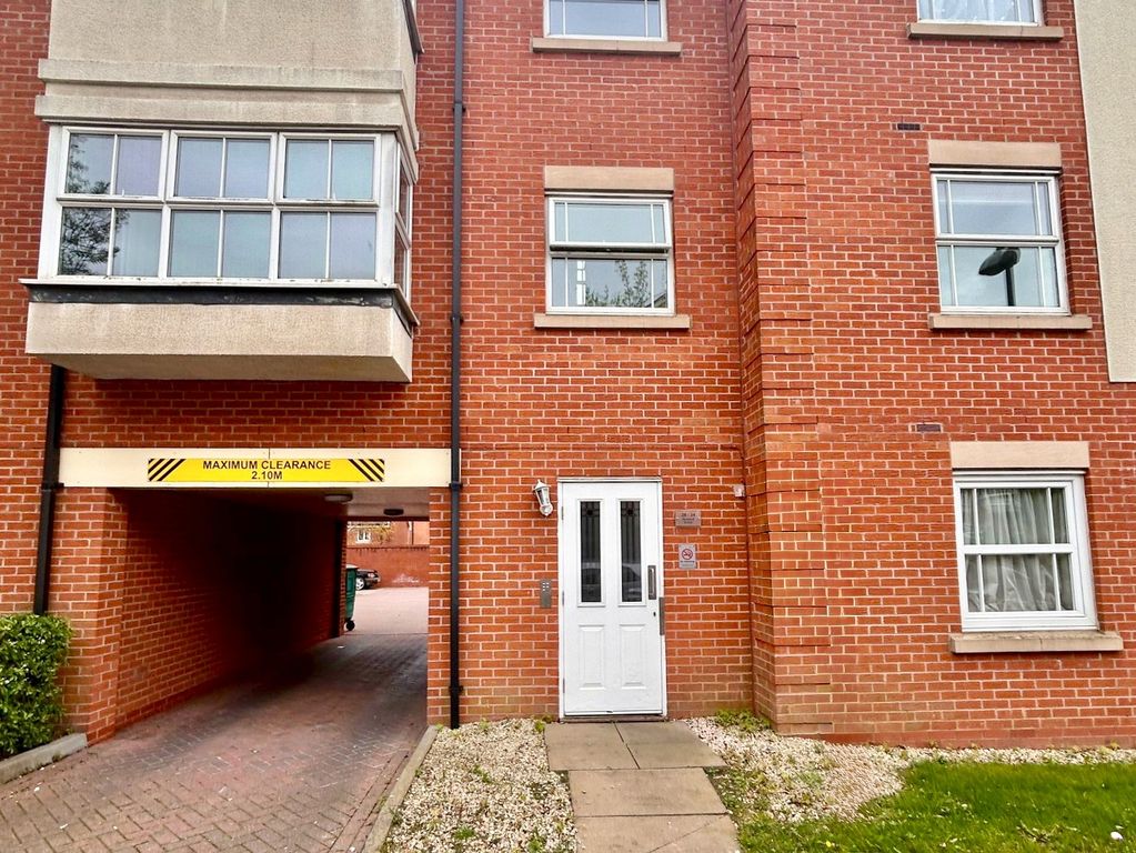 Property photo 2 of 8